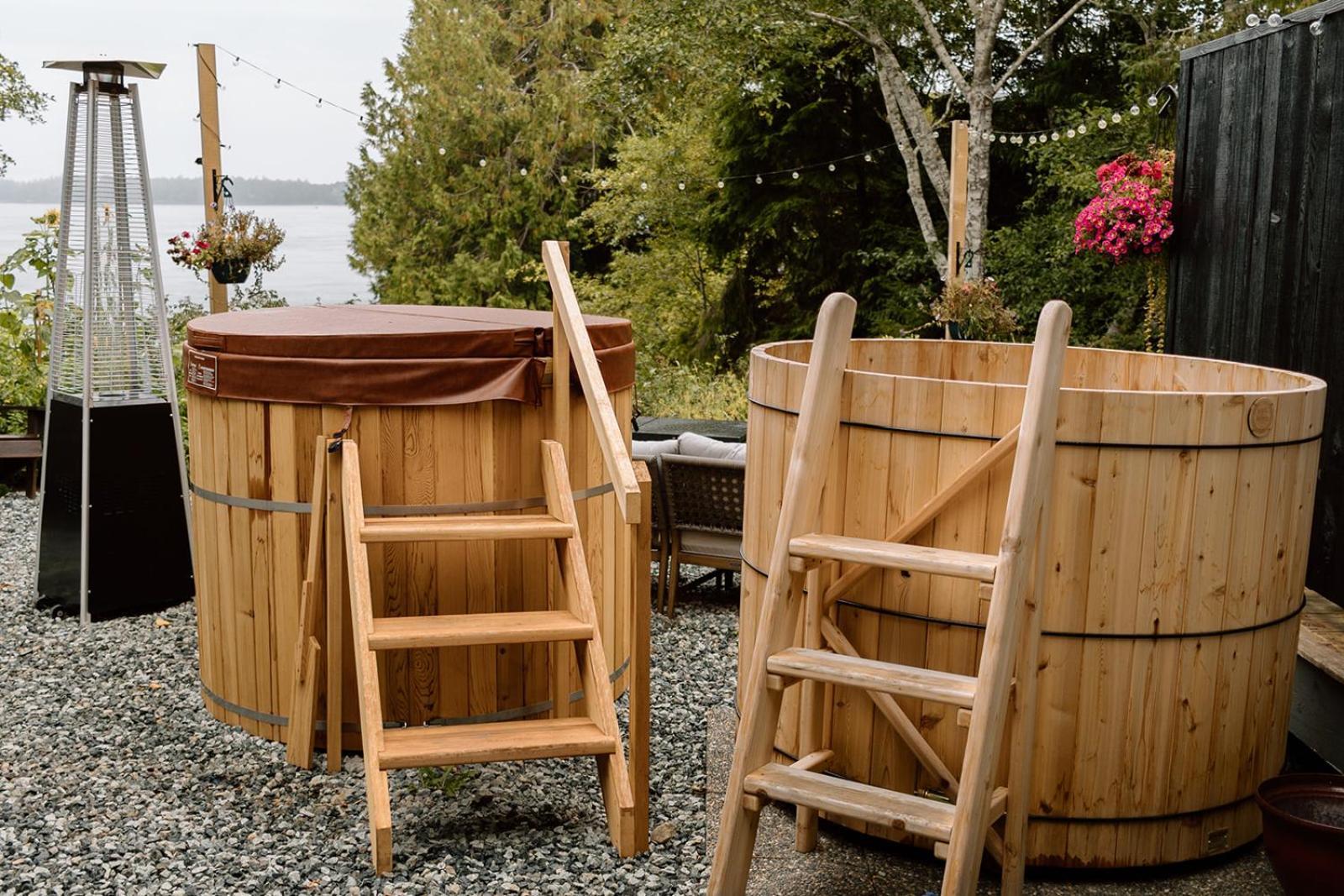 Lunar Cove Inn Charters And Tours Tofino Ngoại thất bức ảnh